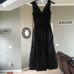 Women’s black dress. Size 4